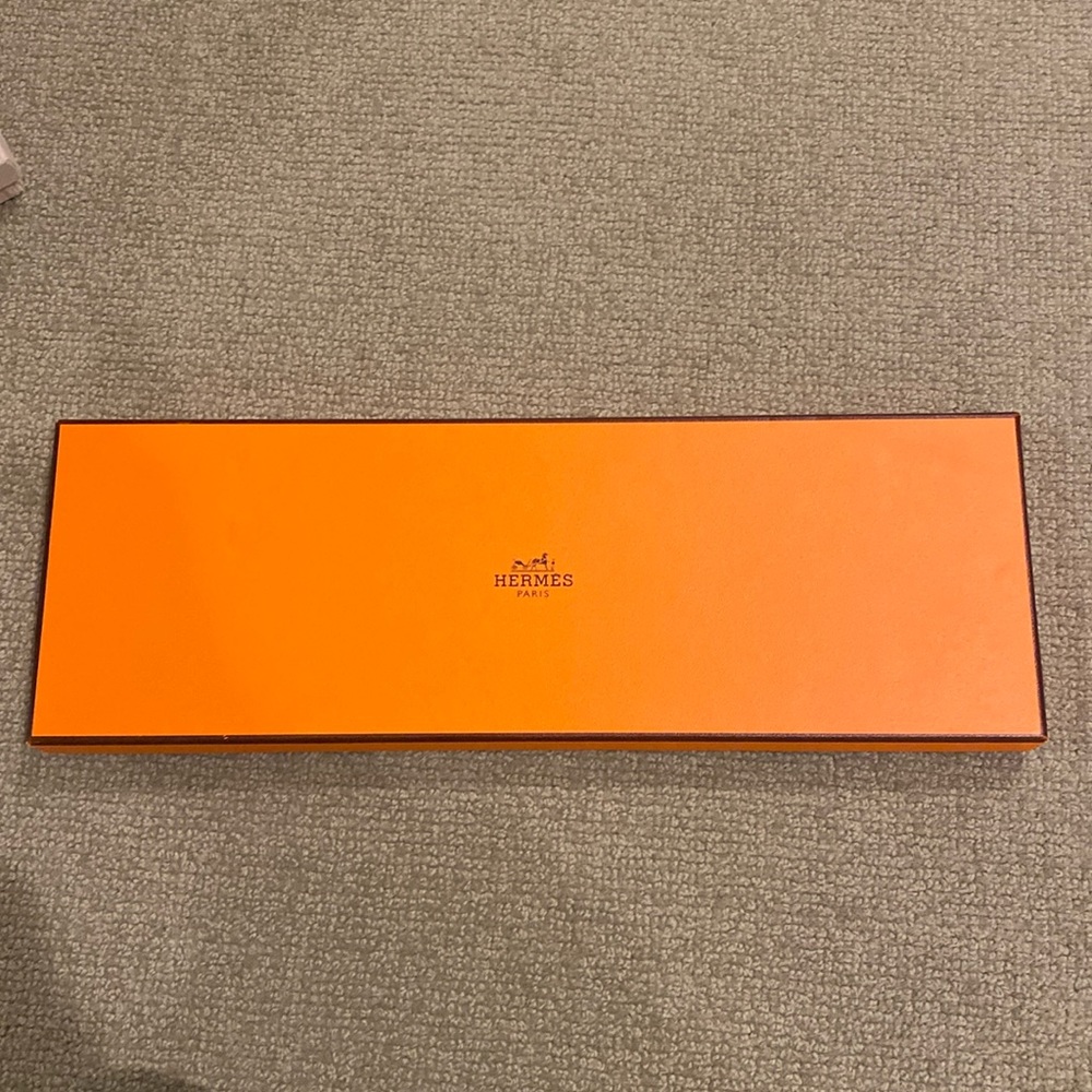 Hermes tie box
